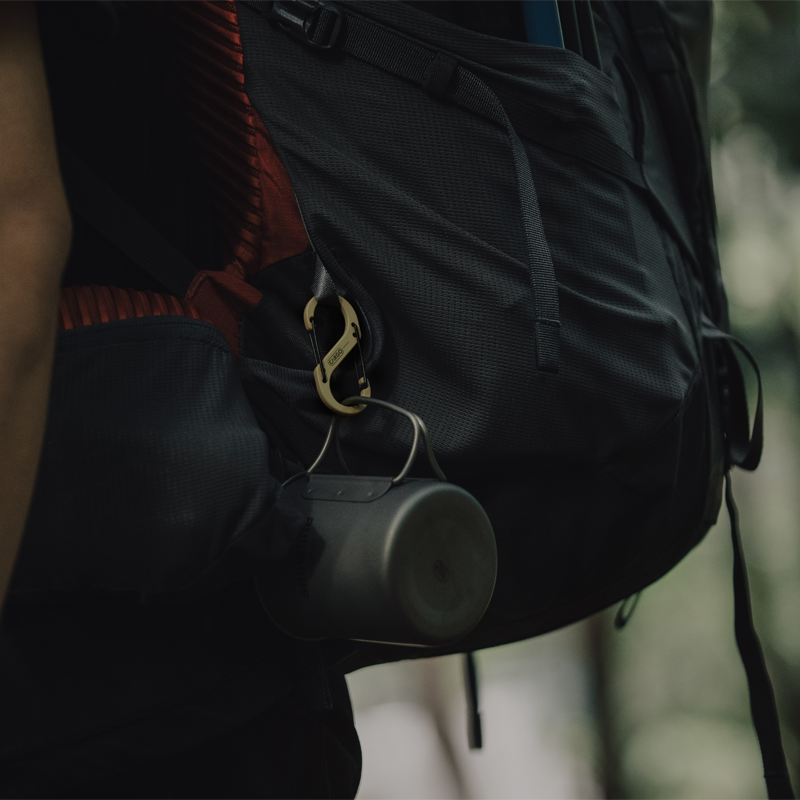 Hard Carabiner