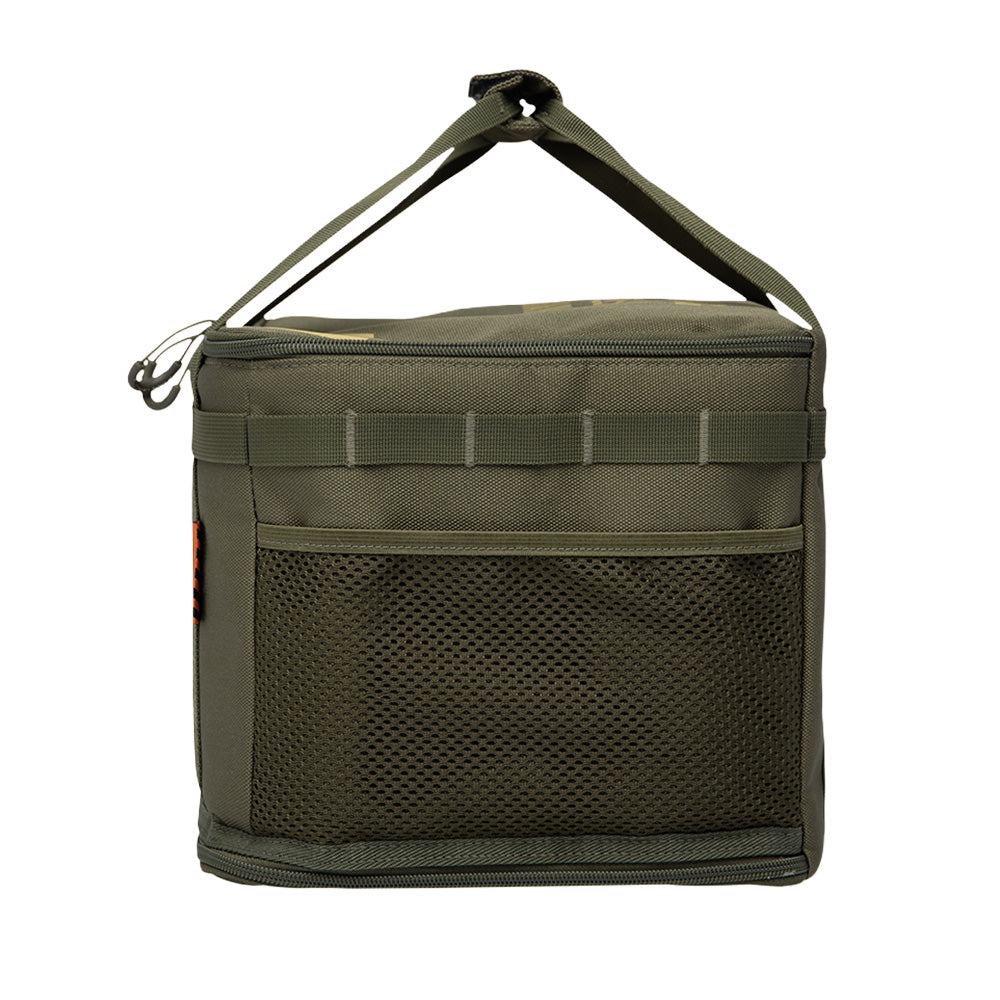 EXTERNAL STORAGE & ATTACHMENT POINTS